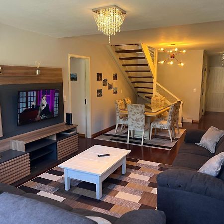 Appartamento Amplo Apartamento A 200M Da Rua Coberta Gramado Esterno foto