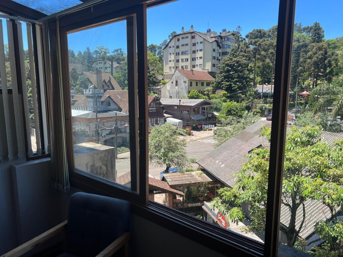 Appartamento Amplo Apartamento A 200M Da Rua Coberta Gramado Esterno foto