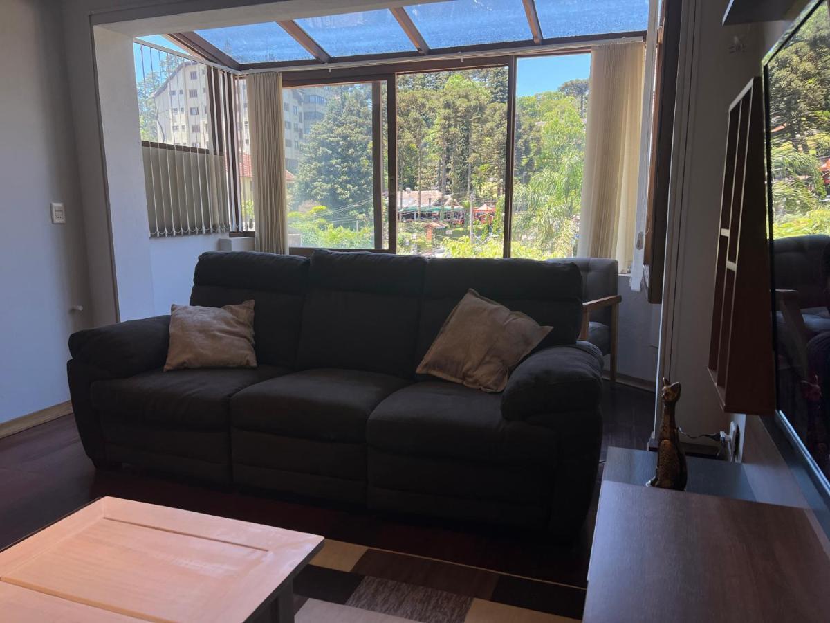 Appartamento Amplo Apartamento A 200M Da Rua Coberta Gramado Esterno foto