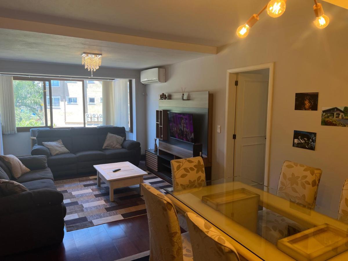 Appartamento Amplo Apartamento A 200M Da Rua Coberta Gramado Esterno foto